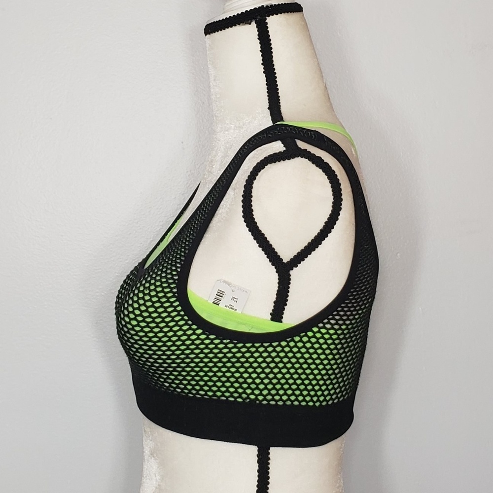 LIVE LOVE DREAM SEAMLESS SPORTS BRA - Picture 5 of 5